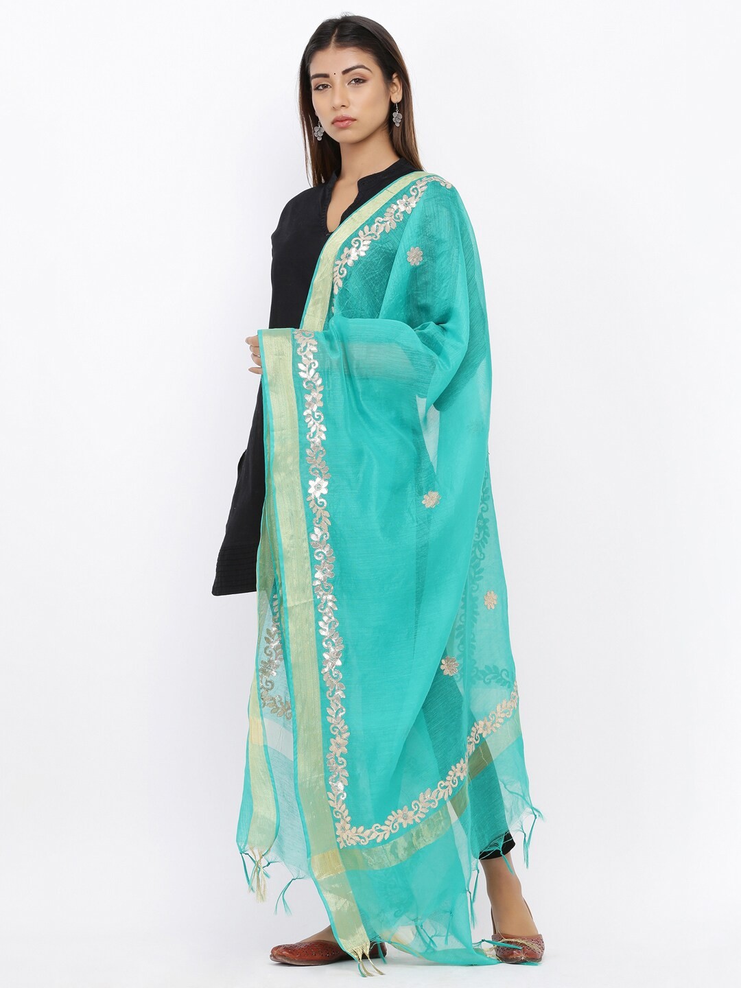 

SOUNDARYA Sea Green & Silver-Toned Embroidered Dupatta