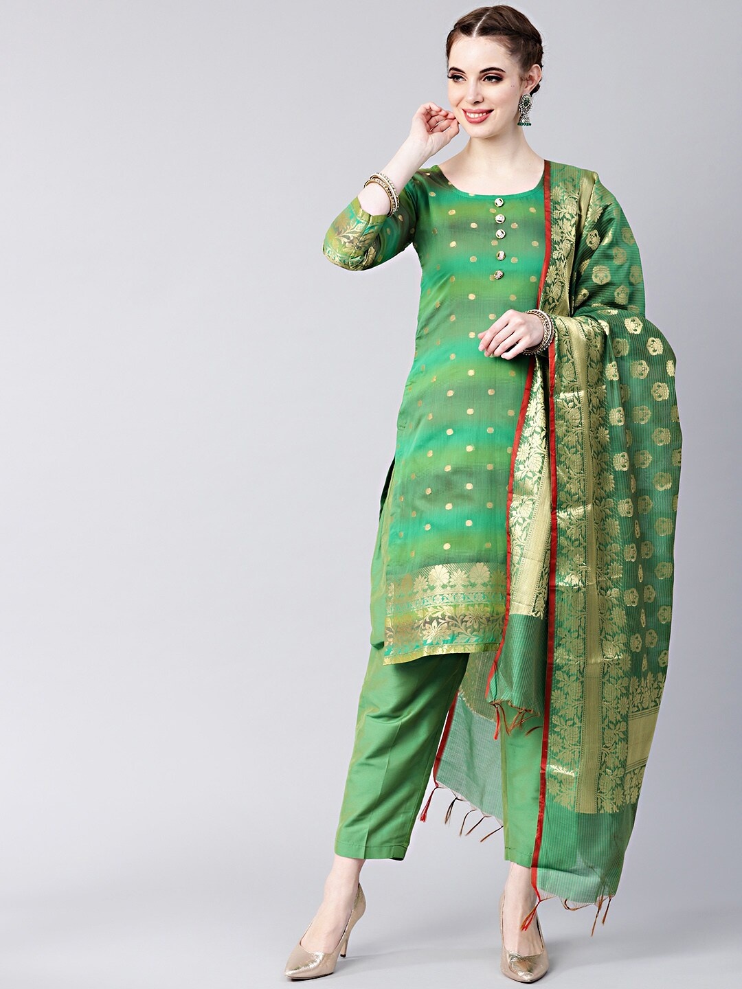 

Chhabra 555 Green & Gold-Toned Art Silk Banarasi Handloom Unstitched Dress Material