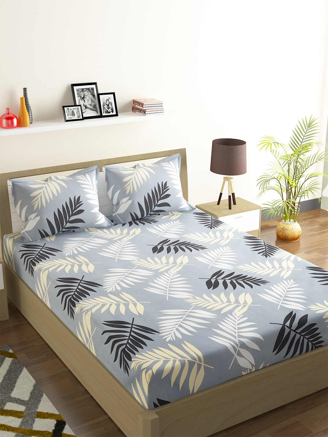 

ROMEE Floral Print 144 TC Microfiber 1 Queen Bedsheet with 2 Pillow Covers, Grey