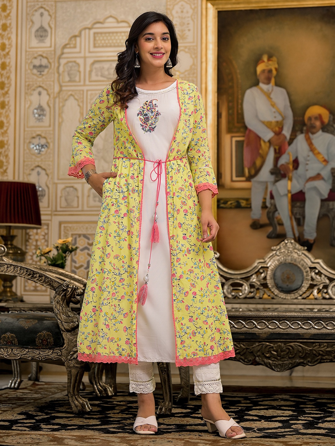 

Juniper Women Lime Green & White Pure Cotton Printed Thread Work Kurta