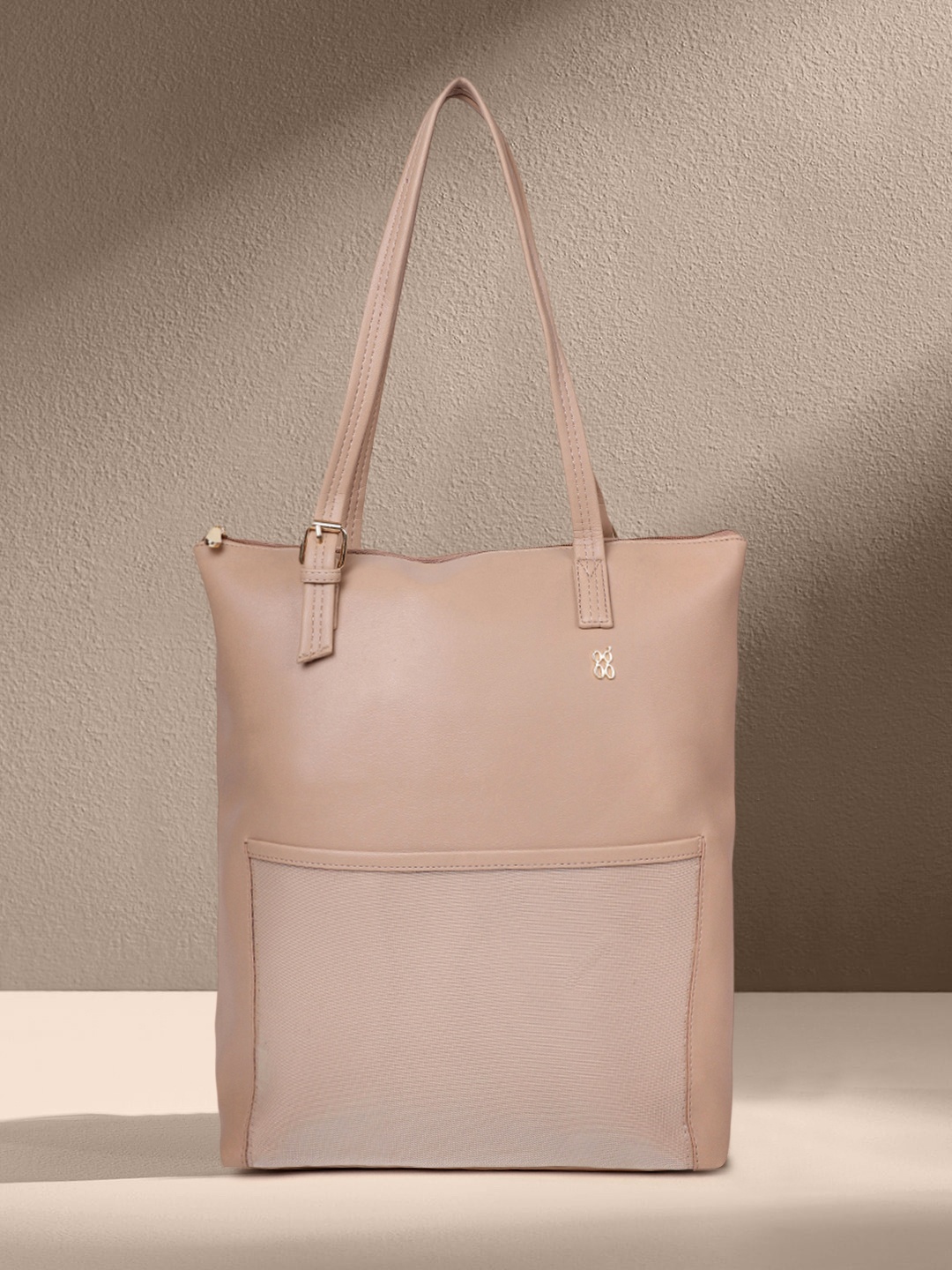 

Baggit Pink Solid Shoulder Laptop Bag