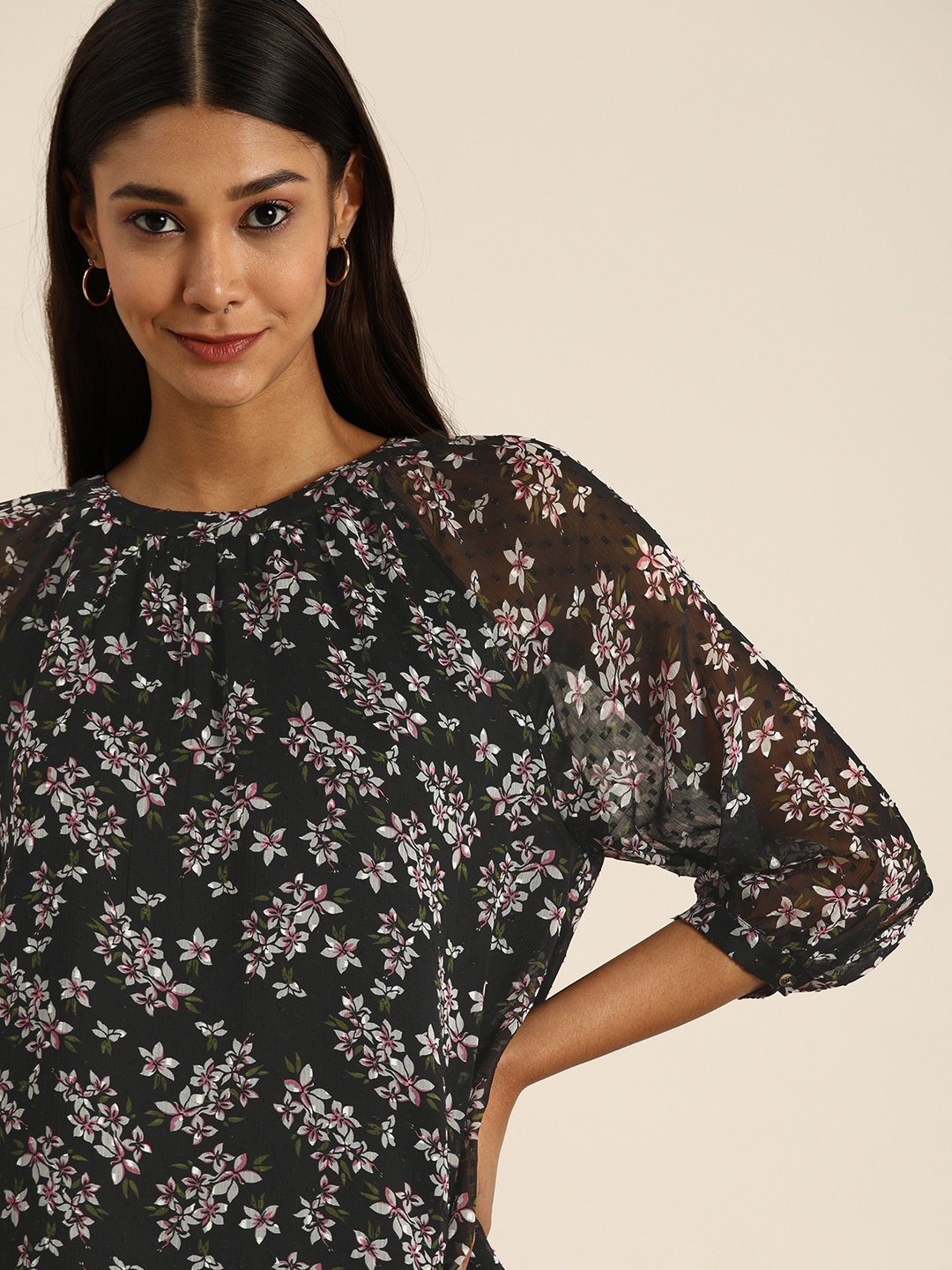

all about you Black & White Floral Print Dobby Weave Cuffed Sleeve Regular Top