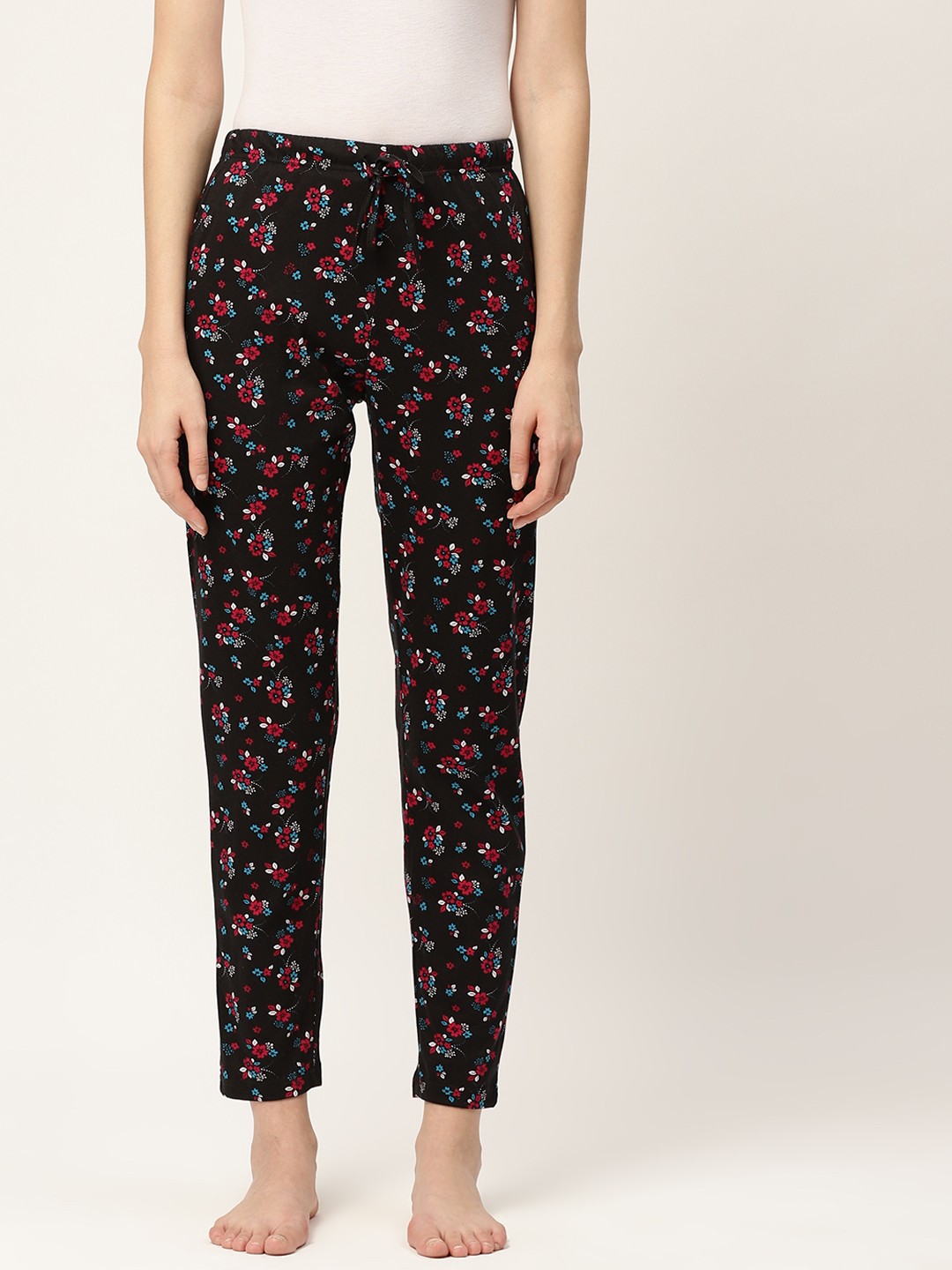 

ETC Women Black & Red Floral Print Lounge Pants