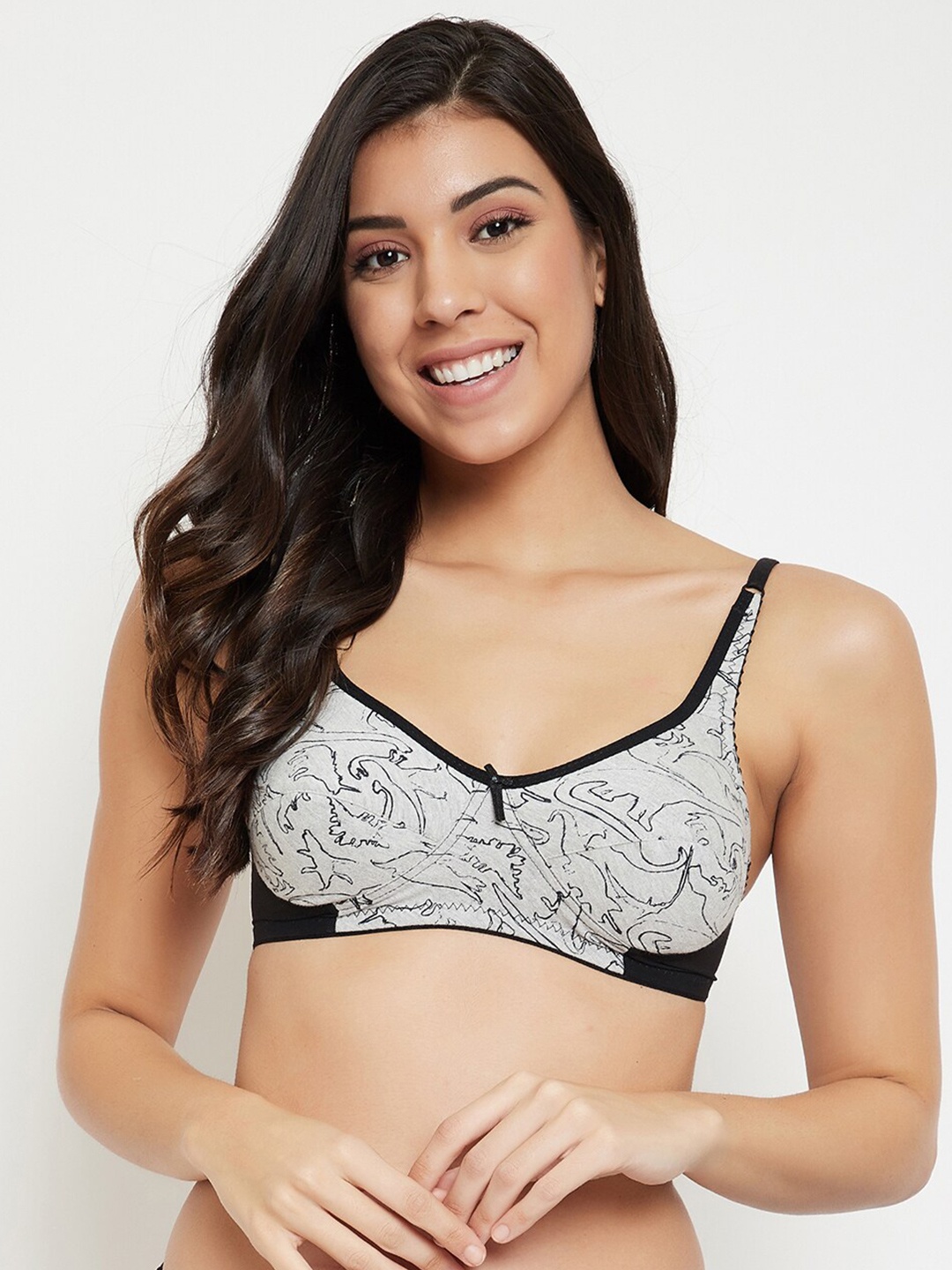 

Clovia Grey & Black Printed Non-Wired Non Padded Everyday Bra BR1797Z1332B