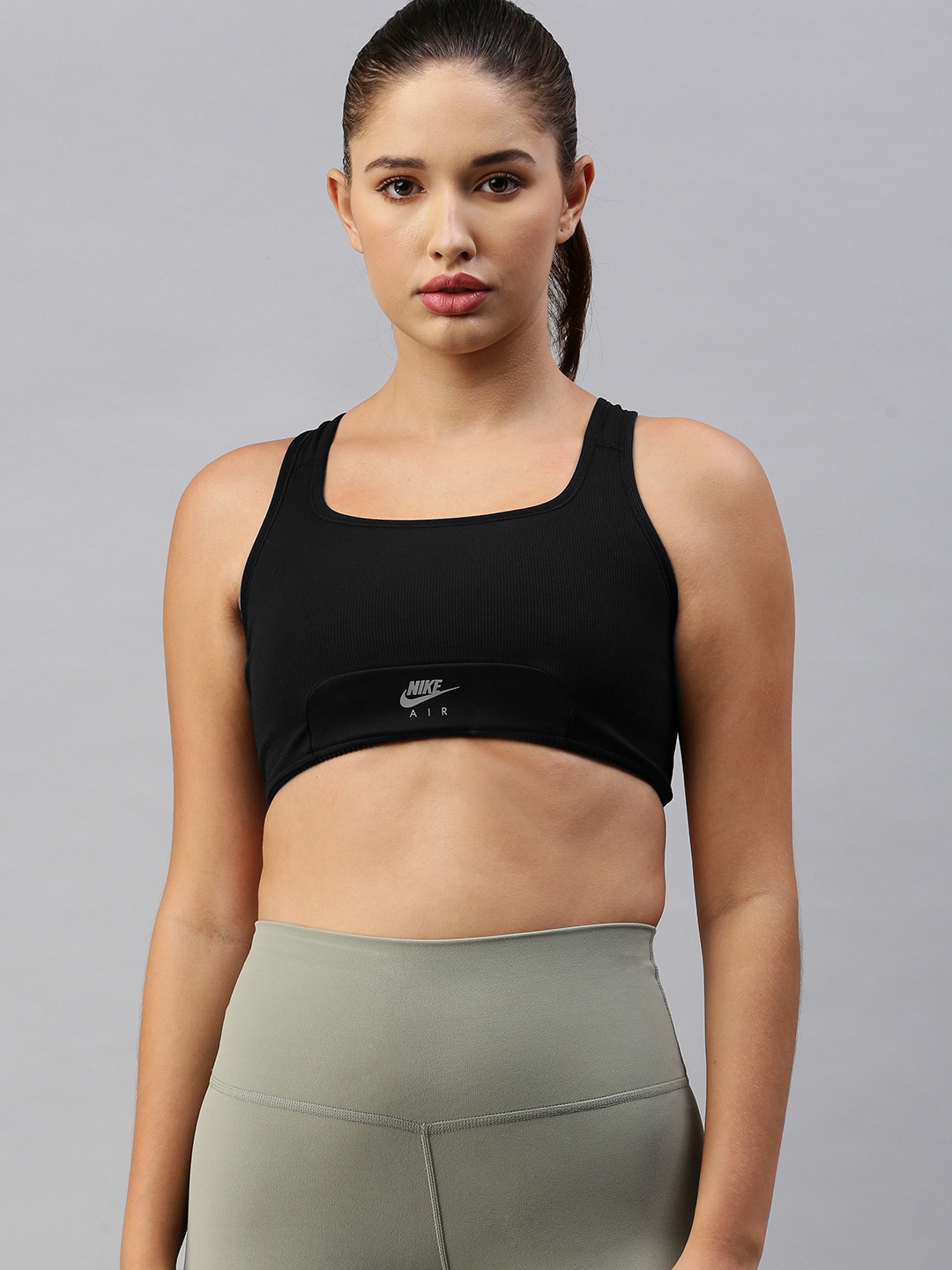 

Nike Black Solid Non-Wired NK AIR DF SWSH KH Dri-Fit Non Padded Workout Bra CZ7214-010