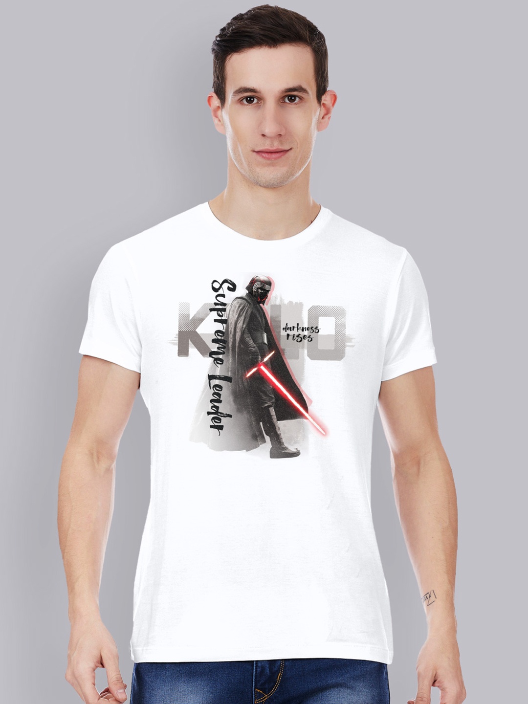 

Free Authority Men White Star Wars Printed Cotton Round Neck Pure Cotton T-shirt