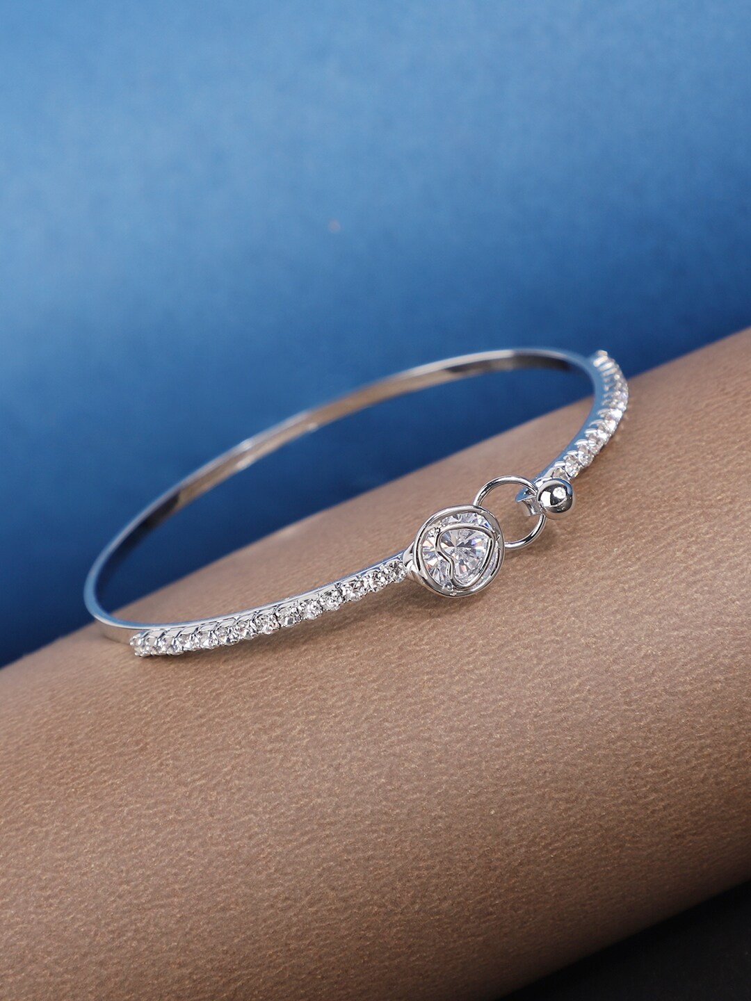 

ANIKAS CREATION Silver-Plated Handcrafted Ring Bracelet