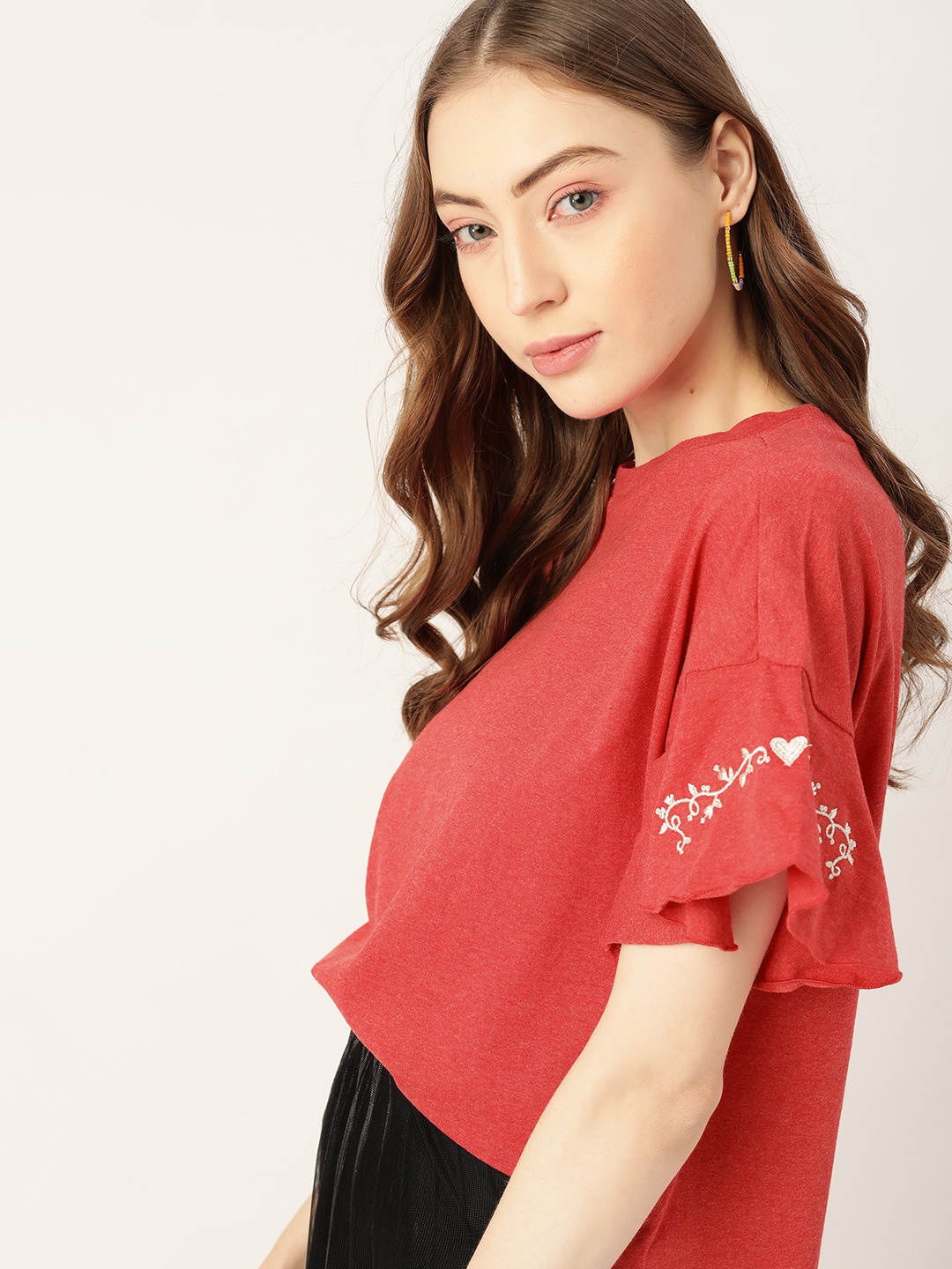 

DressBerry Red Solid Extended Sleeves Regular Top