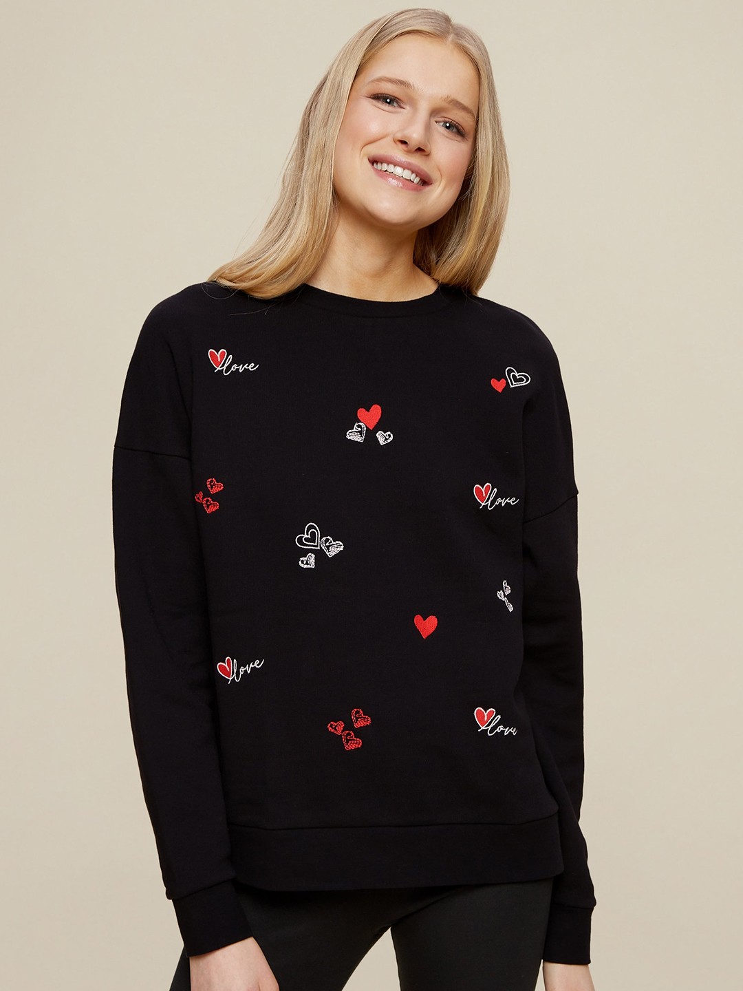 

DOROTHY PERKINS Women Black & Red Cotton Embroidered Sweatshirt