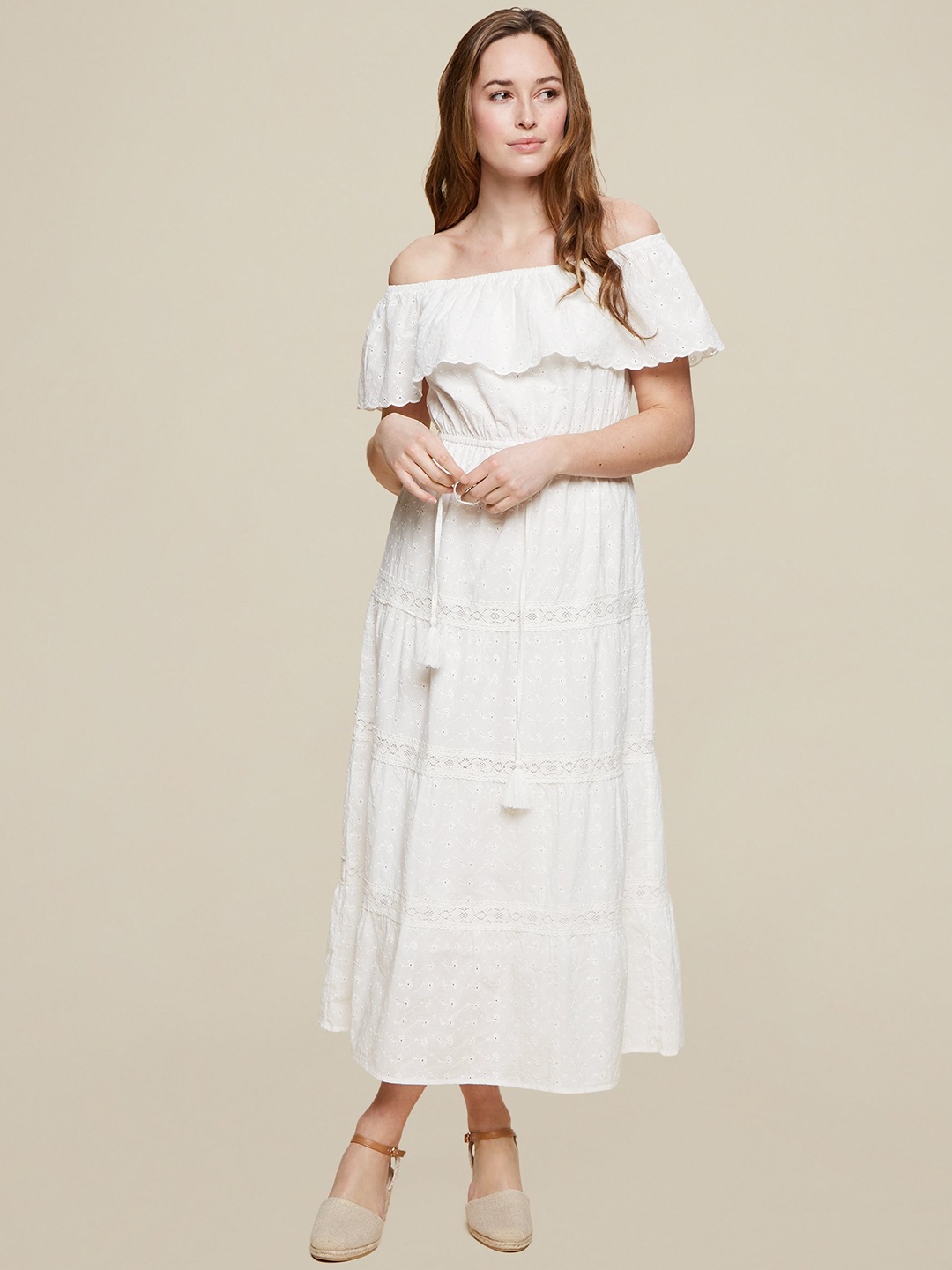 

DOROTHY PERKINS Women White Embroidered Pure Cotton Maxi Dress