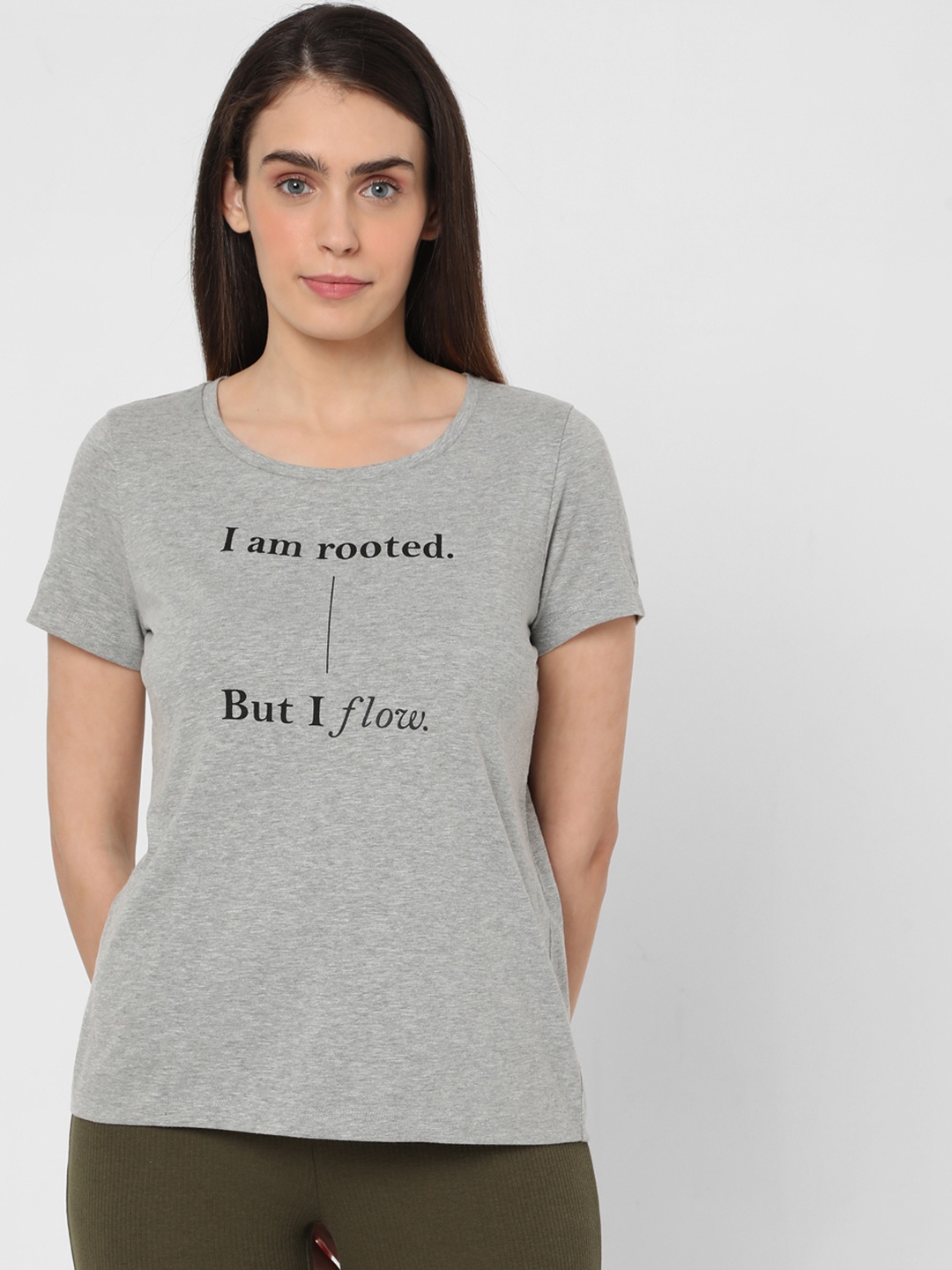 

Vero Moda Women Grey Melange Typography Printed Pure Cotton T-shirt