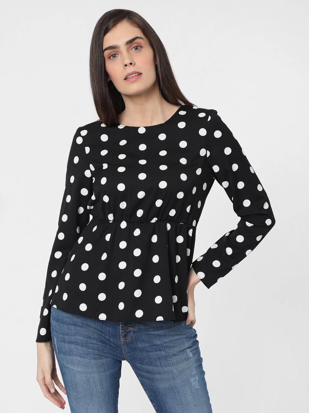 

Vero Moda Black & White Polka Dot A-Line Top