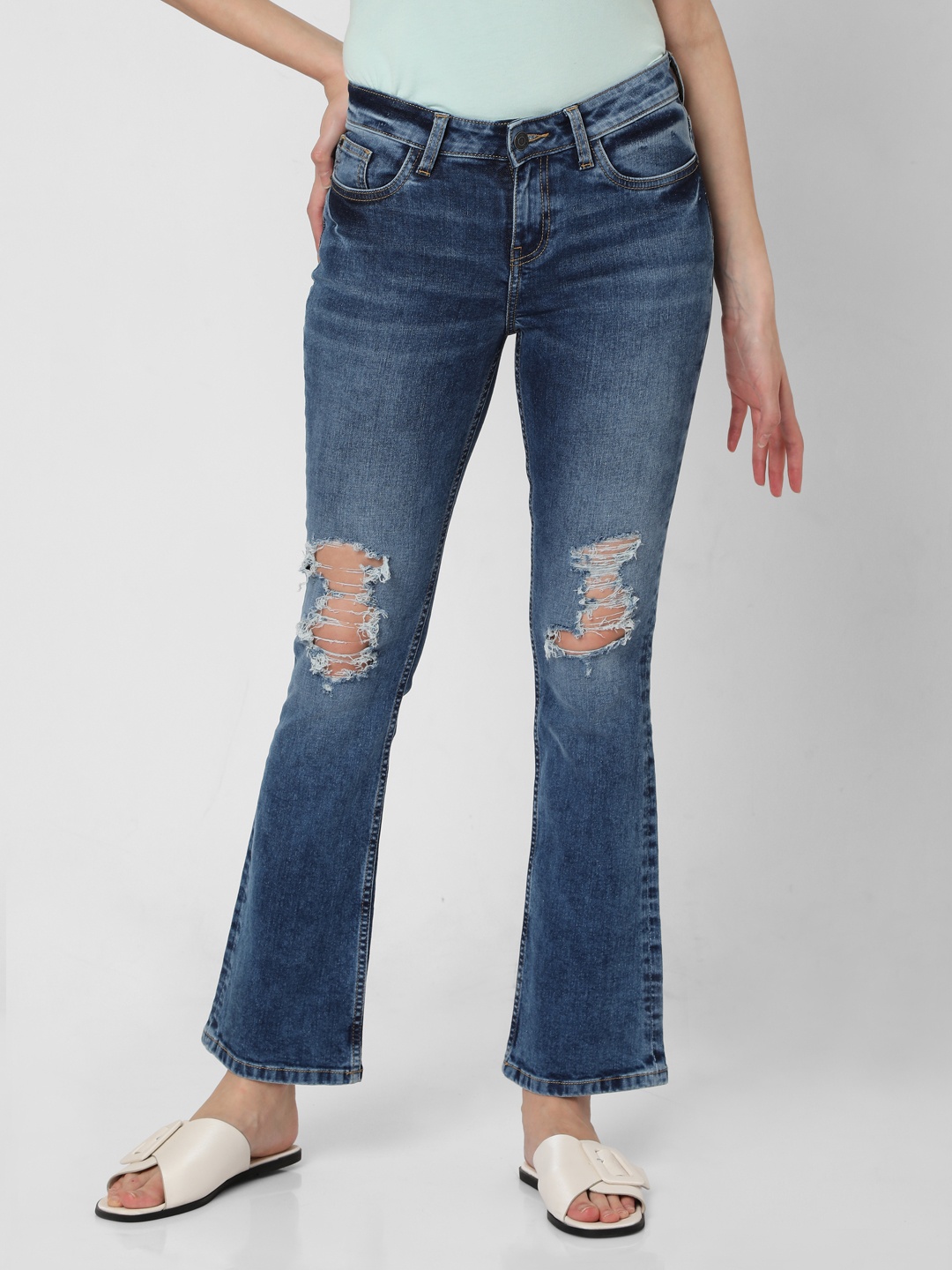 

Vero Moda Women Blue Wide Leg Highly Distressed Light Fade Stretchable Jeans