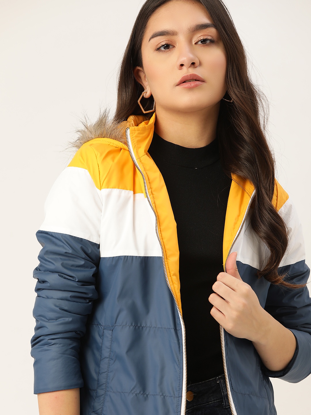 

DressBerry Women Navy Blue & White Colourblocked Parka Jacket