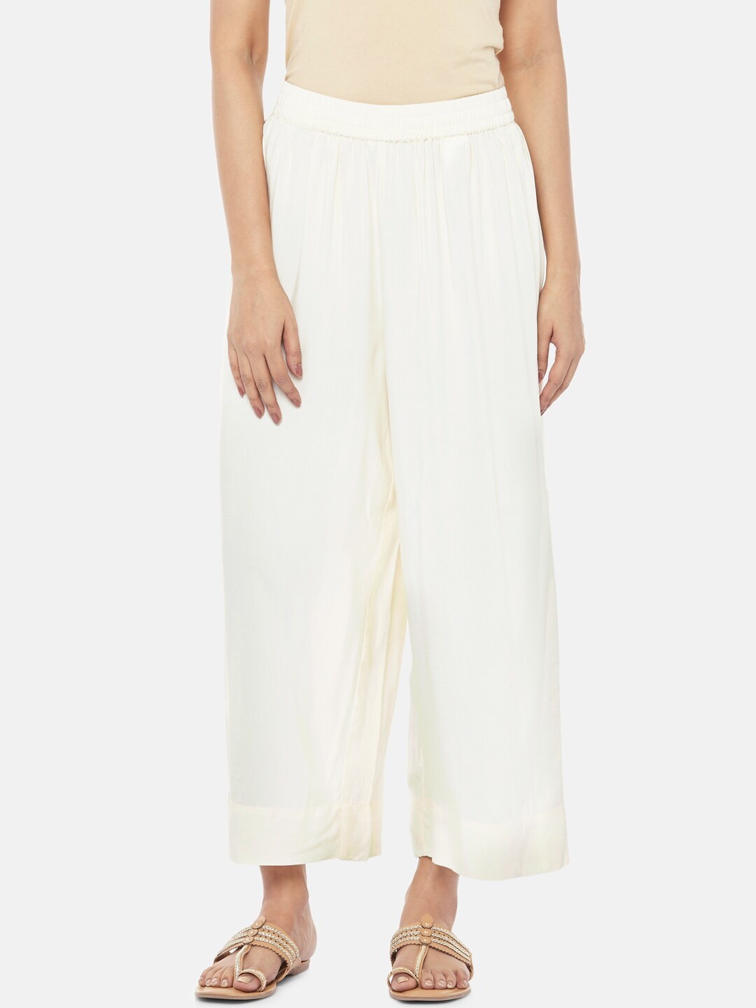 

RANGMANCH BY PANTALOONS Women Off-White Solid Wide Leg Palazzos