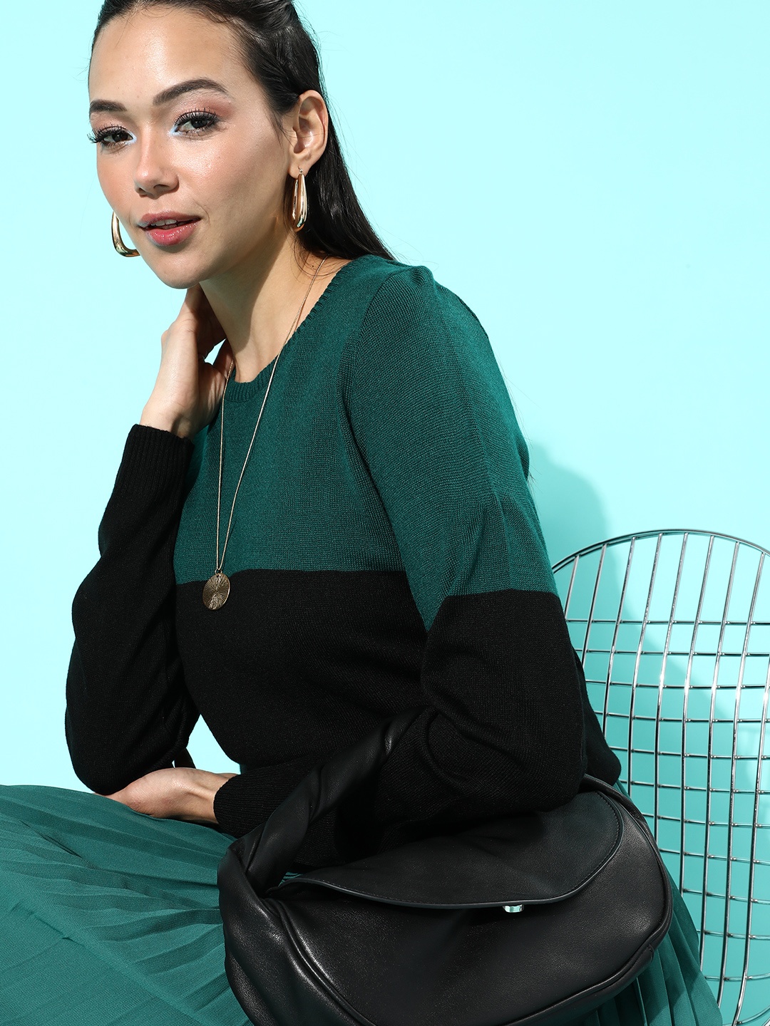 

DressBerry Women Tranquil Teal Colourblocked Knitted Sweater