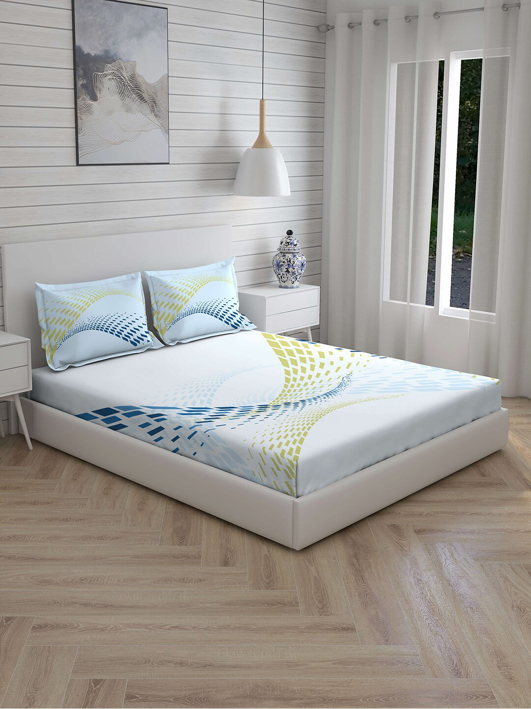 

Boutique Living India Blue & Green Geometric 144 TC Cotton King Bedsheet & 2 Pillow Covers