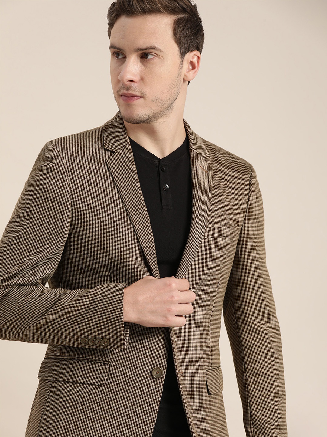 

INVICTUS Men Brown & Beige Self-Design Slim Fit Single-Breasted Smart Casual Blazer
