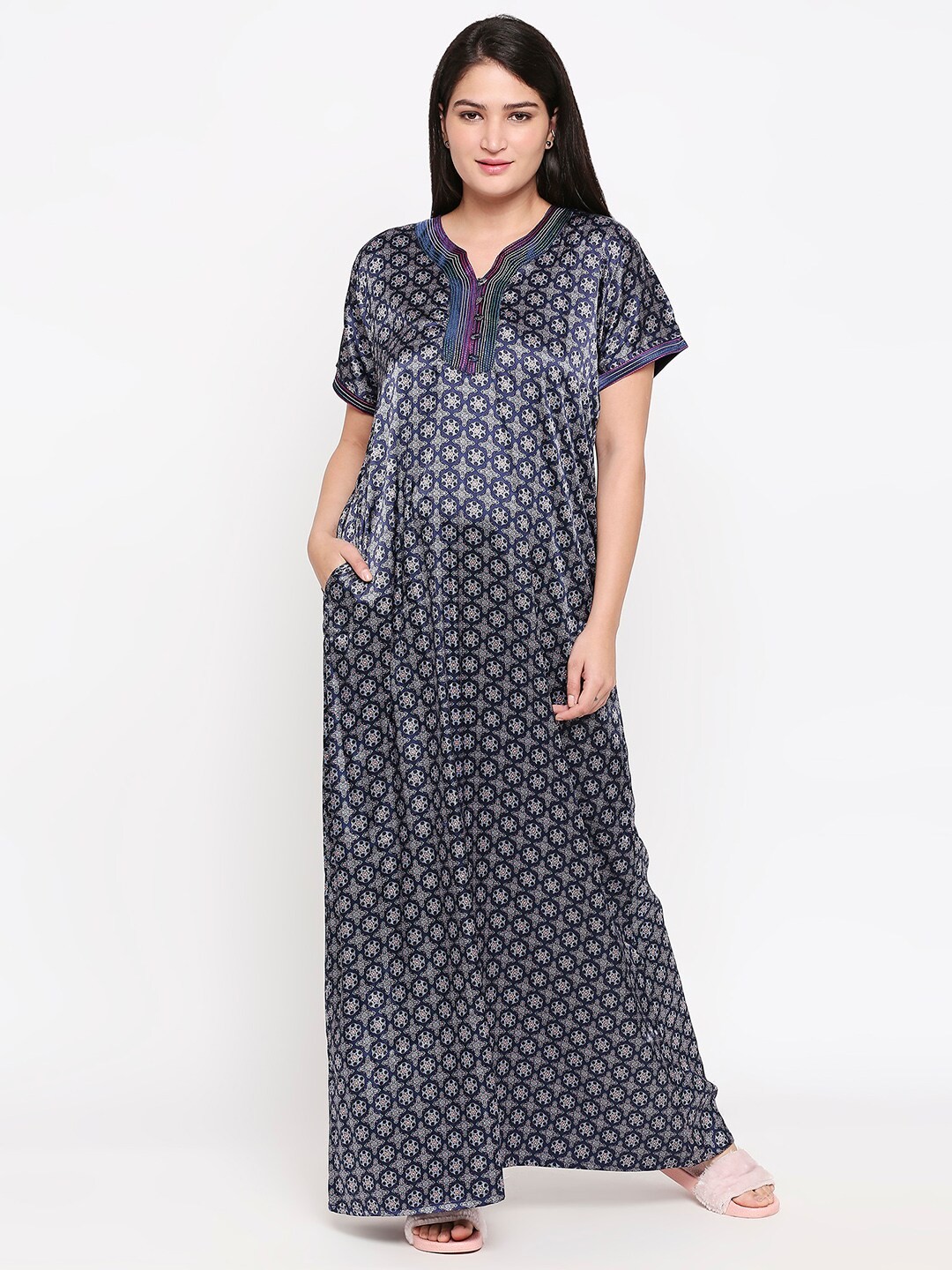 

XIN Navy Blue & White Printed Nightdress