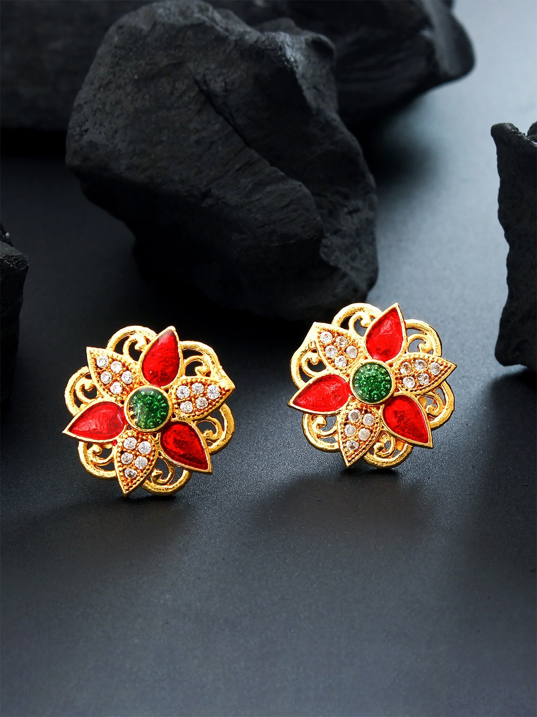 

aadita Gold-Toned Contemporary Studs