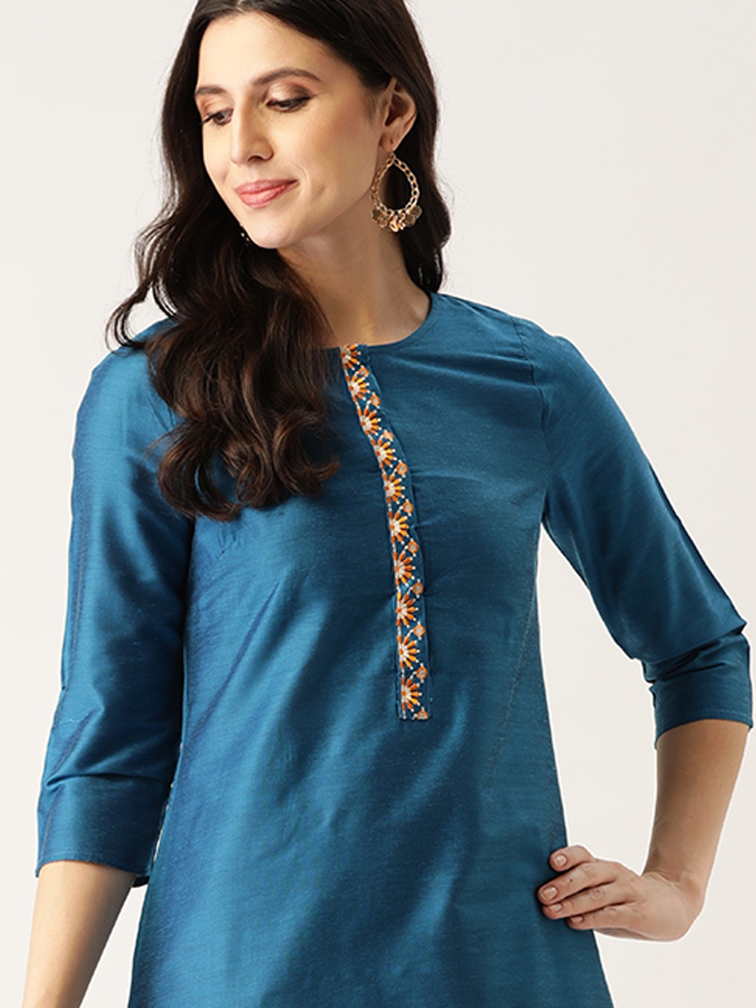 

all about you Women Teal Blue & Orange Thread Work Solid Regular Kurta with Trousers