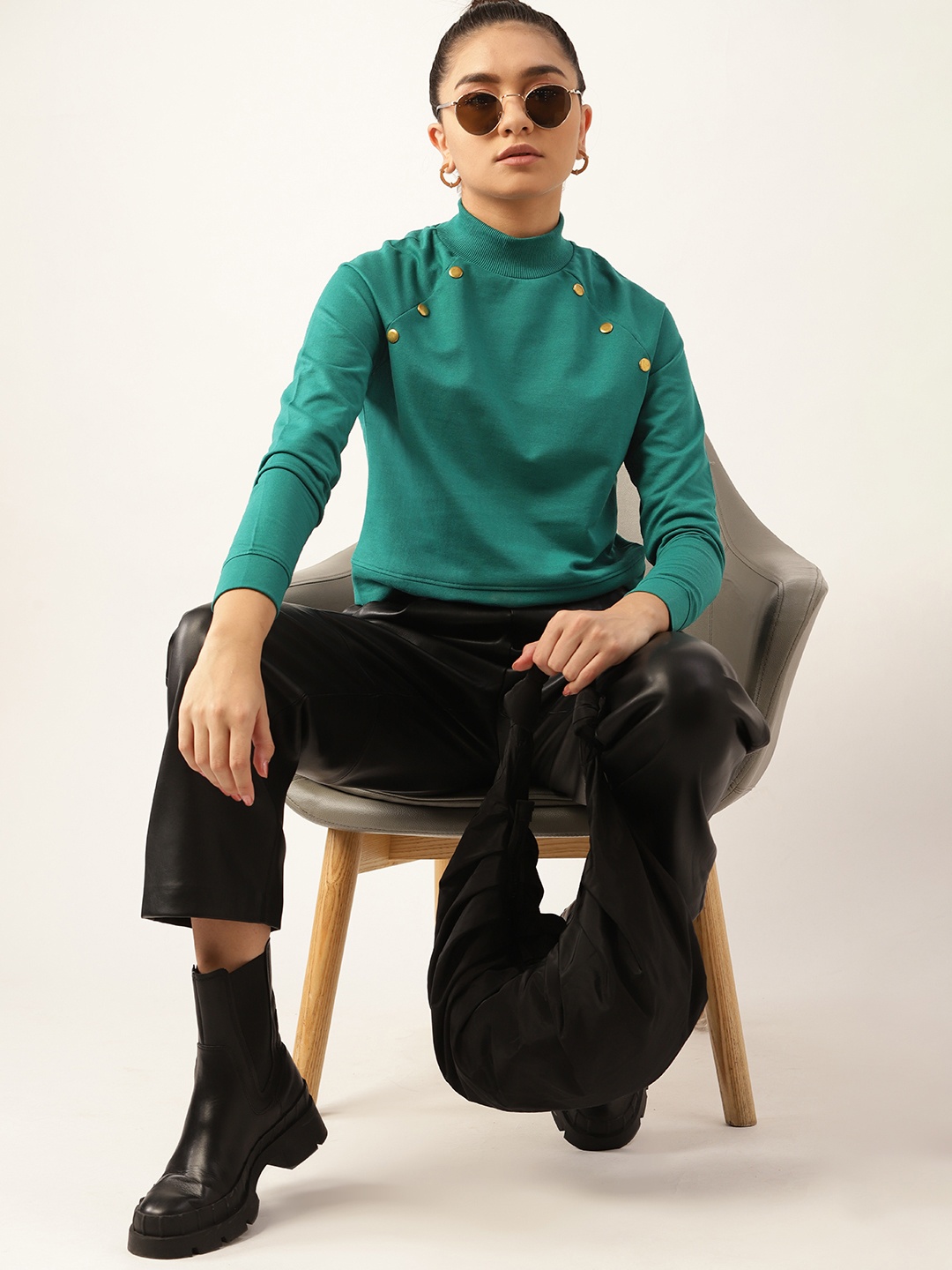 

DressBerry Women Green Solid Sweatshirt