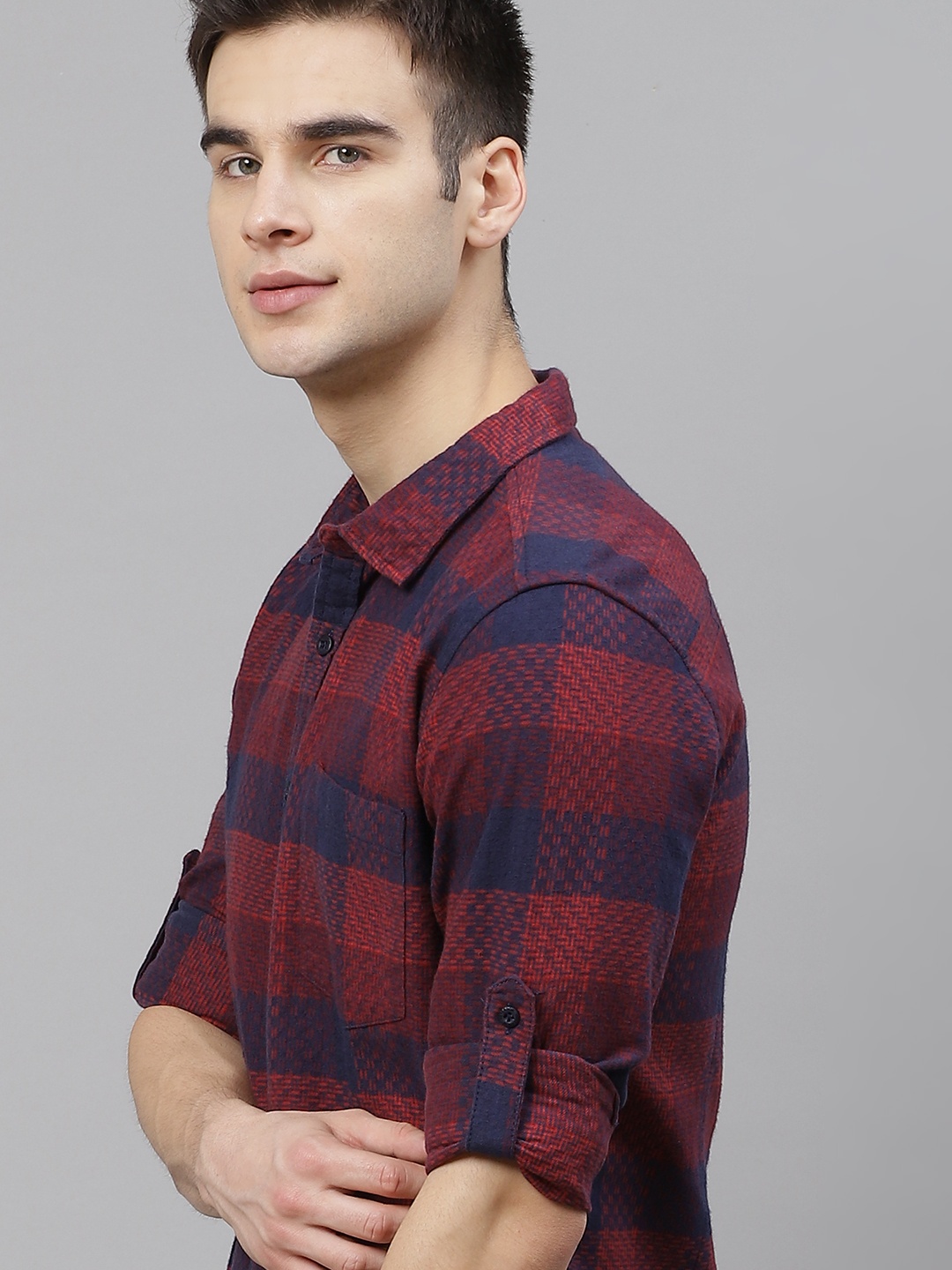 

HERE&NOW Men Maroon & Blue Pure Cotton Checked Casual Shirt