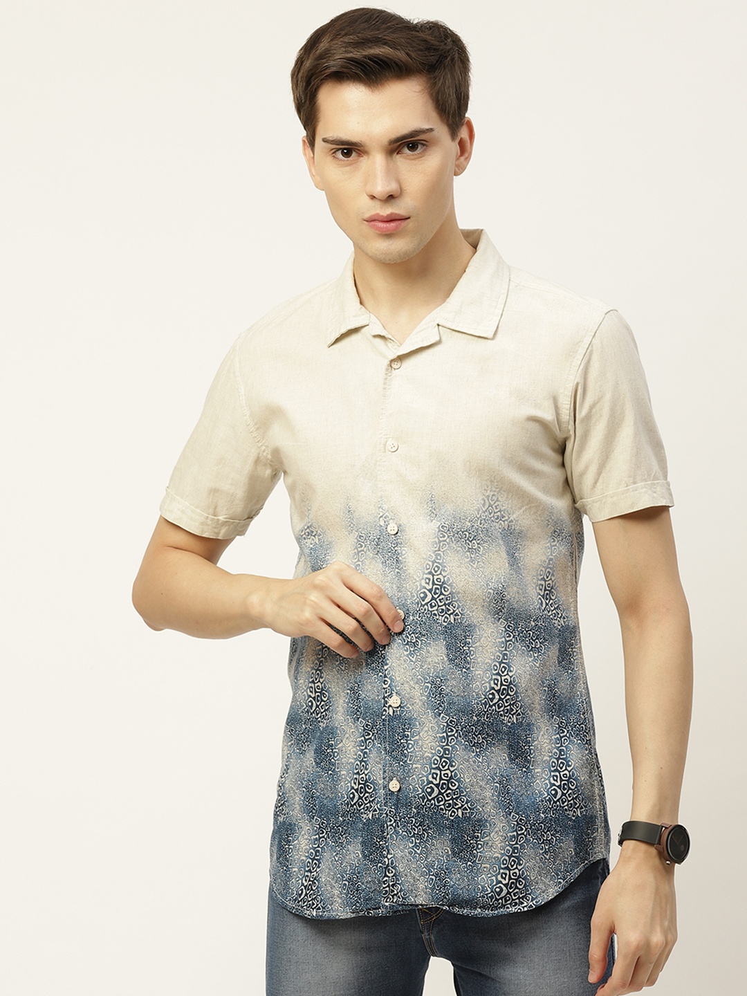 

Moda Rapido Men Cream-Coloured & Navy Blue Regular Fit Cotton Linen Printed Casual Shirt