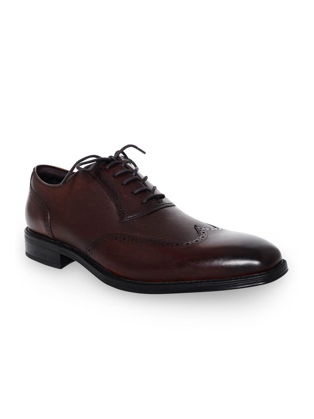 

Kenneth Cole Men Brown Textured Leather Formal Derbys