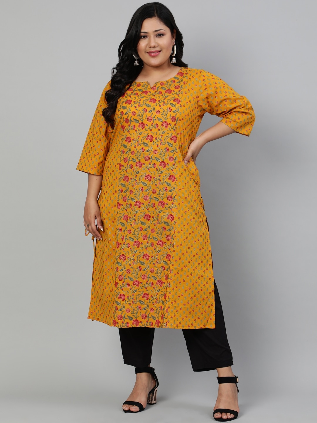 

Nayo Plus Size Women Mustard Yellow & Red Floral Printed Floral Kurta
