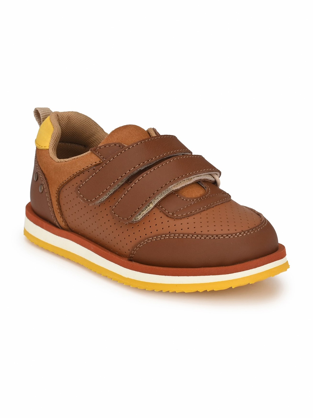 

TUSKEY Boys Tan Perforations Leather Sneakers