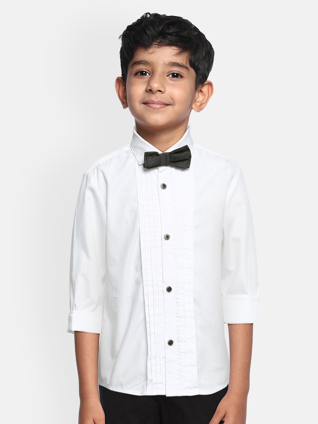 

Indian Terrain Boys White Regular Fit Pure Cotton Casual Shirt