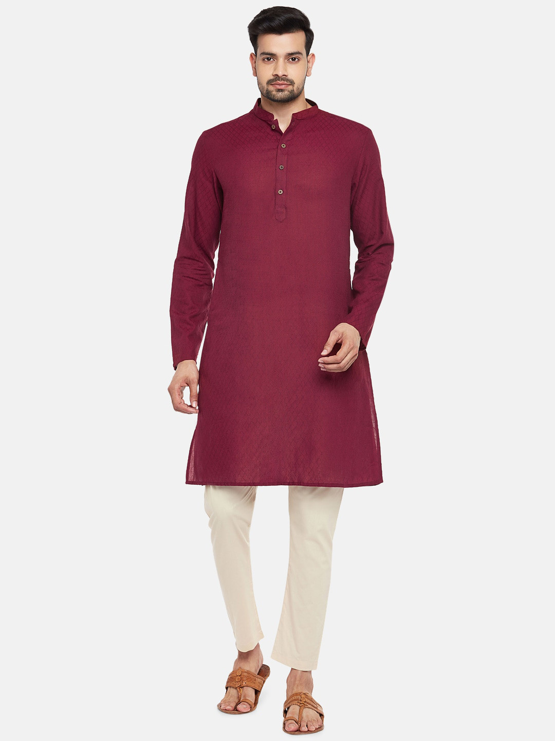 

indus route by Pantaloons Men Maroon Thread Work Dobby Kurta