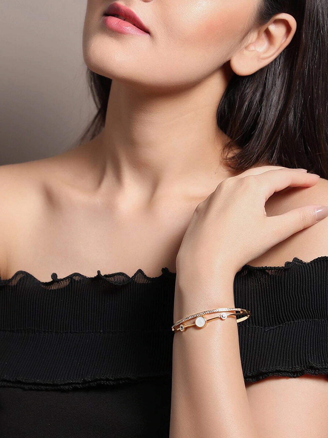 

TOKYO TALKIES X rubans FASHION ACCESSORIES Gold-Toned Bracelet