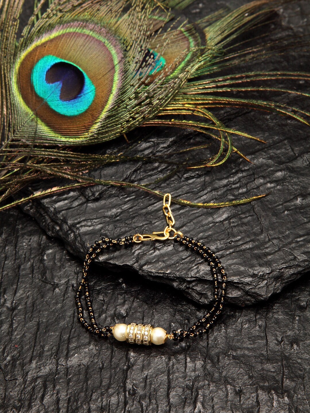 

DUGRISTYLE Gold-Toned Bracelet