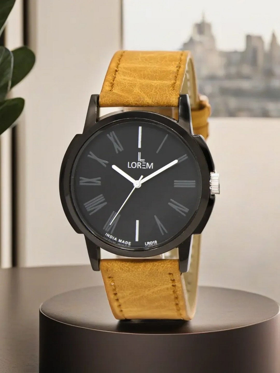 

LOREM Men Brown Analogue Watch