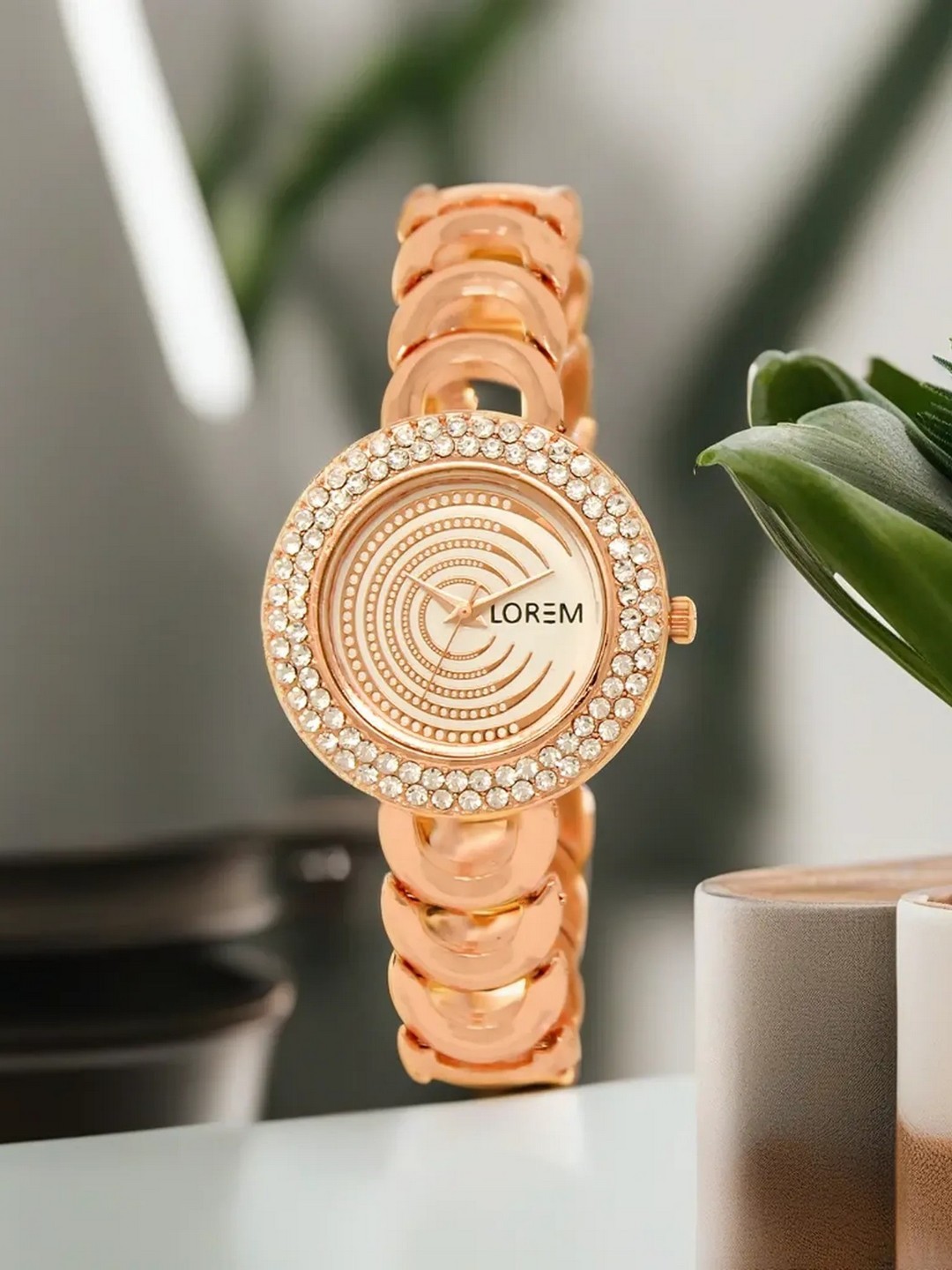 

LOREM Women Rose Gold Analogue Watch LR202