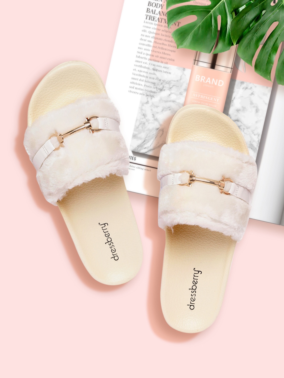 

DressBerry Women White & Gold-Toned Fuzzy Embellished Sliders