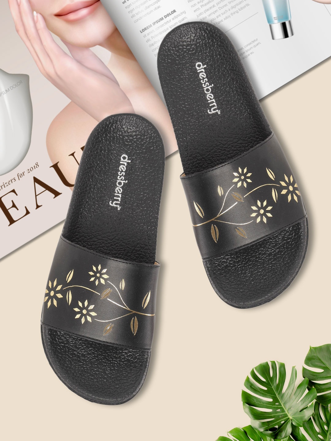 

DressBerry Women Black & Gold-Toned Floral Print Sliders