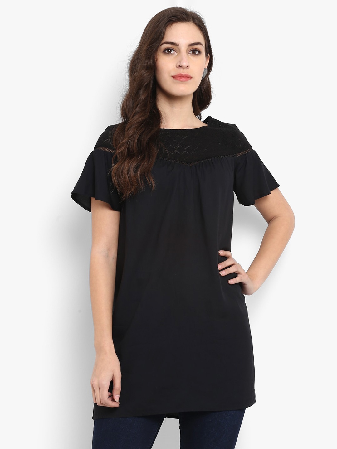 

Aditi Wasan Black Solid Regular Longline Top