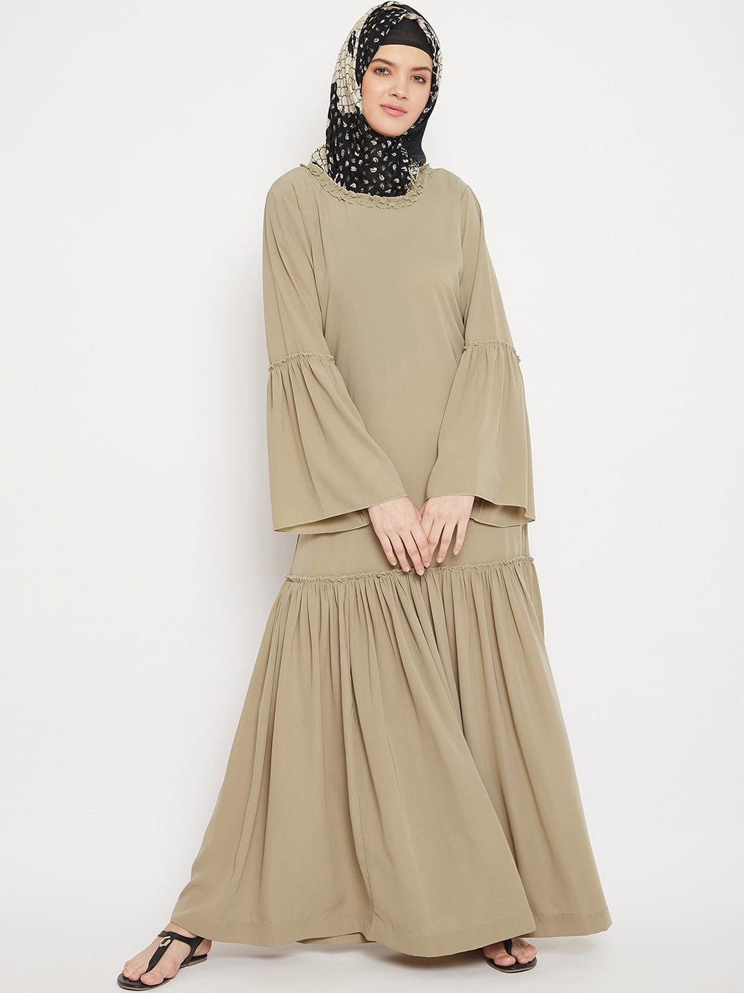 

MOMIN LIBAS Women Beige Solid Burqas