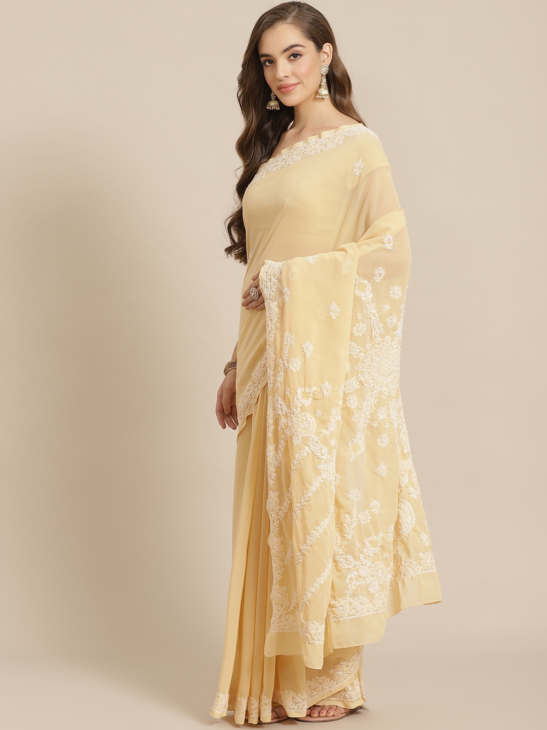 

ADA Women Fawn & White Poly Georgette Chikankari Embroidered Handloom Saree, Yellow