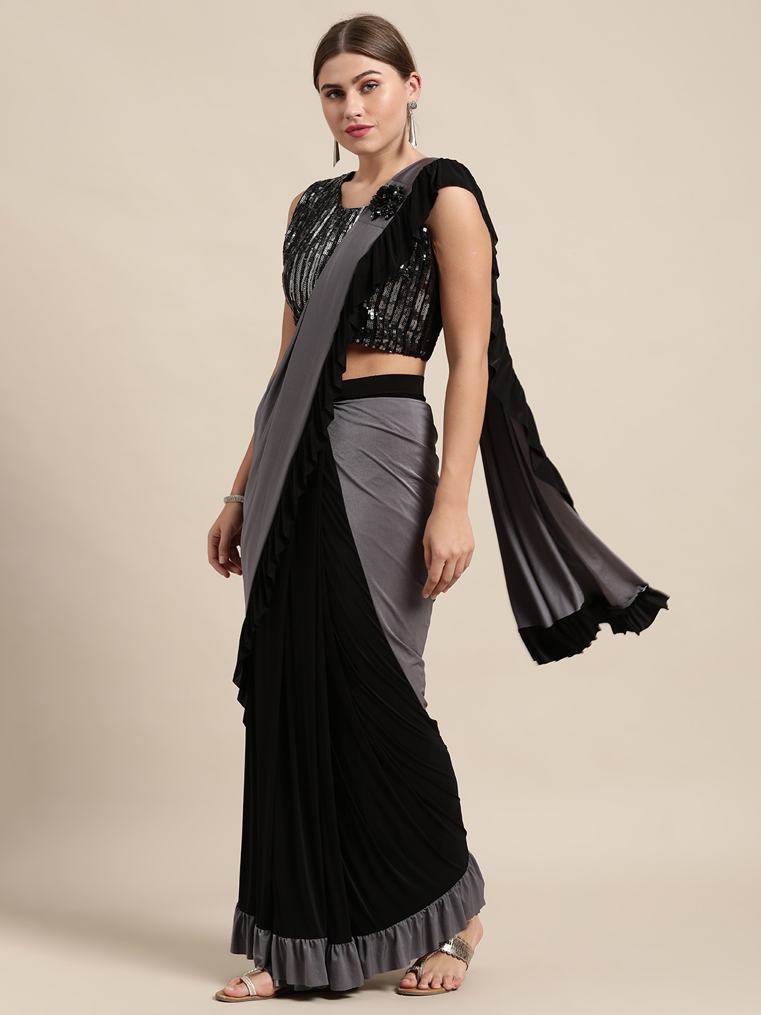 

VASTRANAND Grey & Black Sequinned Ready to Wear Ruffle Saree