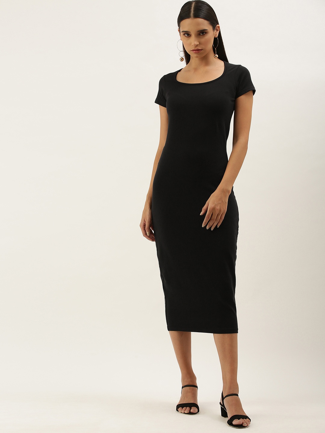 

DILLINGER Black Solid Bodycon Midi Dress