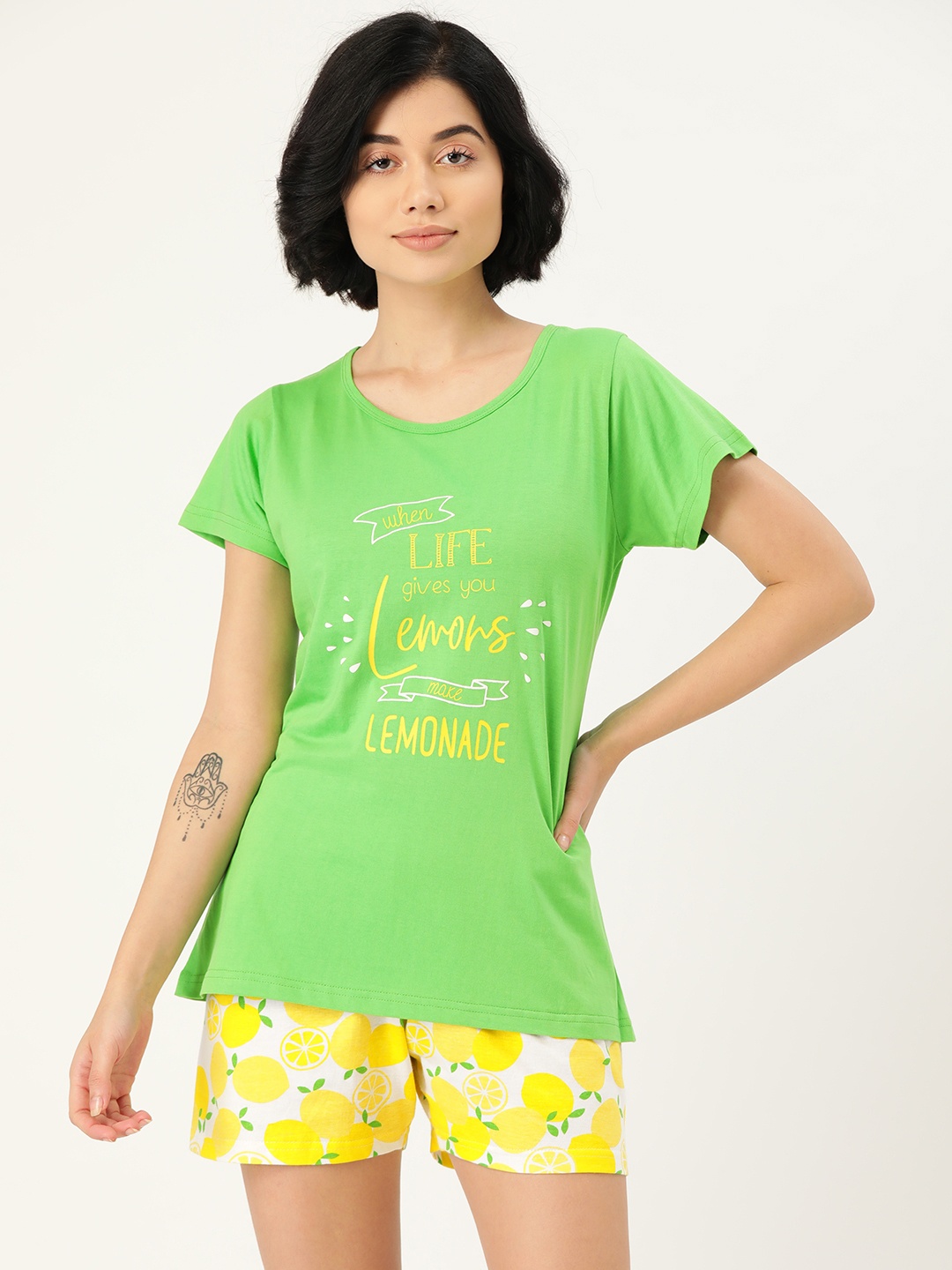 

Clt.s Women Green & Yellow Printed Night suit
