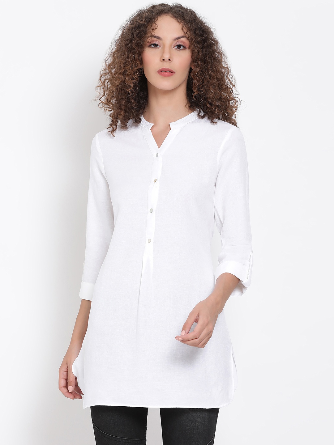 

Oxolloxo Women White Solid Tunic