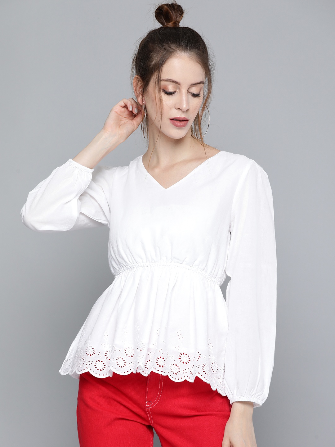 

SASSAFRAS Women White Pure Cotton Schiffli Detail Puff Sleeve Peplum Top