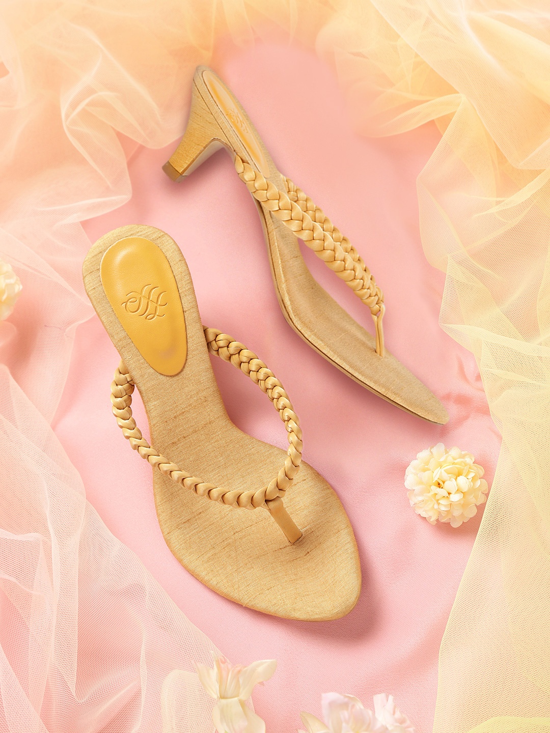 

House of Pataudi Women Mustard Yellow Braided Handcrafted Heels with Pouch