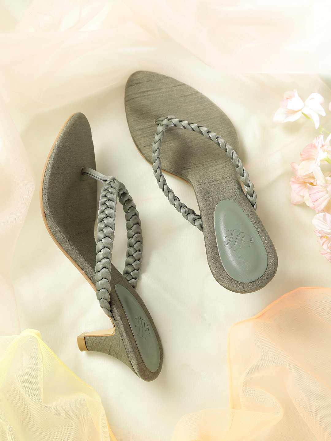 

House of Pataudi Olive Green Braided Handcrafted Heels with Pouch
