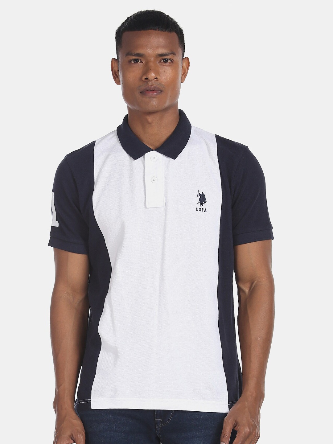 

U.S. Polo Assn. Men White & Navy Blue Colourblocked Polo Collar T-shirt